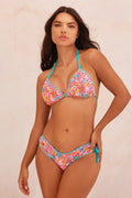 BIKINI ESPIREA ROSADO BORDADO - MODELO FRONTAL